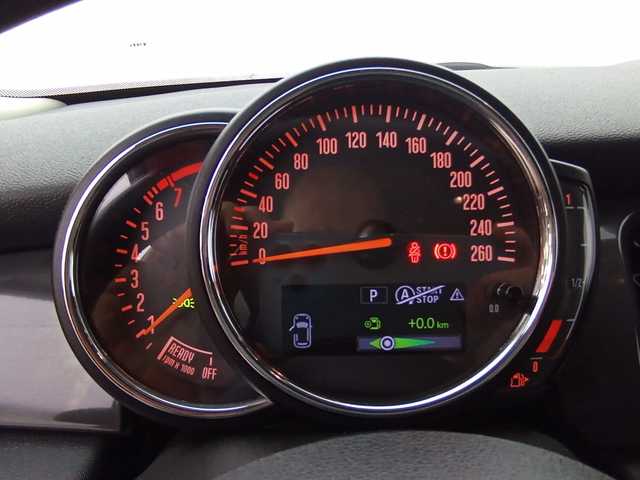 fotoG 16 del MINI MINI Cooper 5 Puertas 100 kW (136 CV) 136cv Gasolina del 2021 en Zaragoza