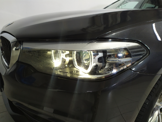 BMW Serie 5 530d Touring color Gris. Año 2018. 195KW(265CV). Diésel. En concesionario Hispamovil, Orihuela de Alicante