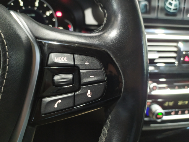 BMW Serie 5 530d Touring color Gris. Año 2018. 195KW(265CV). Diésel. En concesionario Hispamovil, Orihuela de Alicante