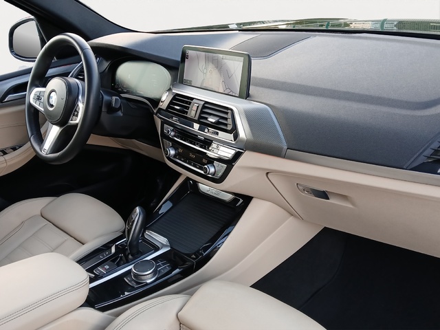 BMW X3 xDrive20d color Negro. Año 2021. 140KW(190CV). Diésel. En concesionario ALZIRA Automoviles Fersan, S.A. de Valencia