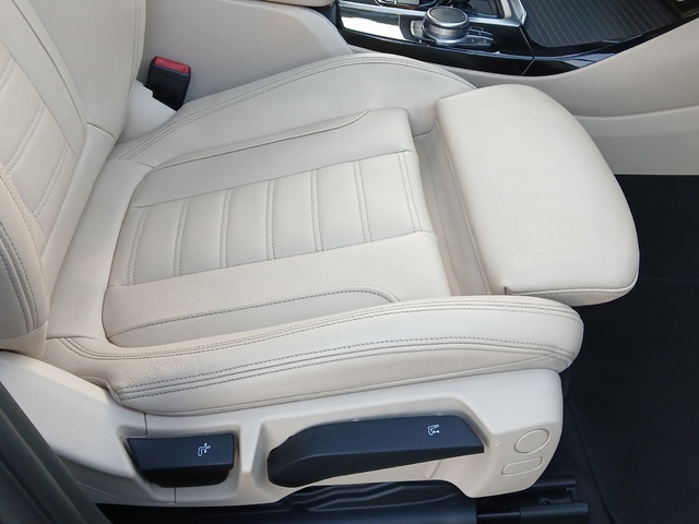 BMW X3 xDrive20d color Negro. Año 2021. 140KW(190CV). Diésel. En concesionario ALZIRA Automoviles Fersan, S.A. de Valencia