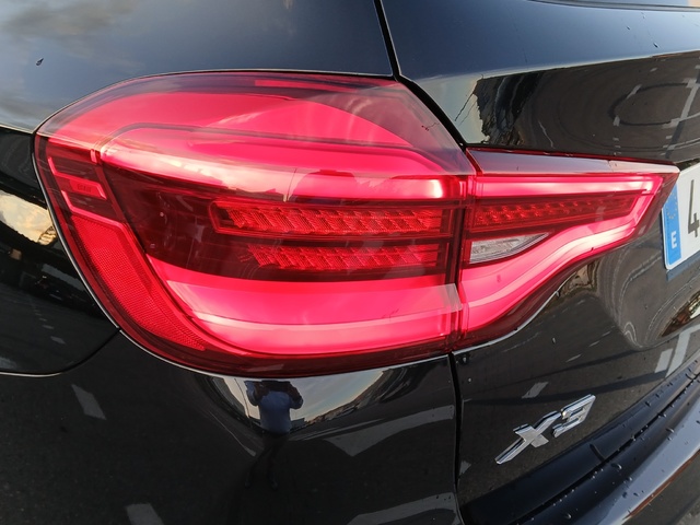 BMW X3 xDrive20d color Negro. Año 2021. 140KW(190CV). Diésel. En concesionario ALZIRA Automoviles Fersan, S.A. de Valencia