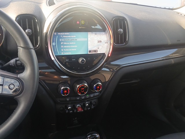 fotoG 14 del MINI MINI Countryman One 75 kW (102 CV) 102cv Gasolina del 2021 en Vizcaya