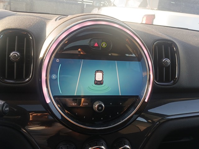 fotoG 16 del MINI MINI Countryman One 75 kW (102 CV) 102cv Gasolina del 2021 en Vizcaya