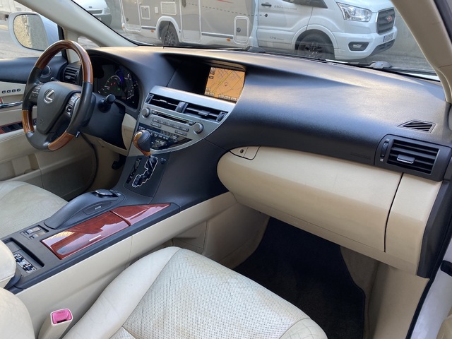 Lexus RX 450h Hybrid 220 kW (299 CV)