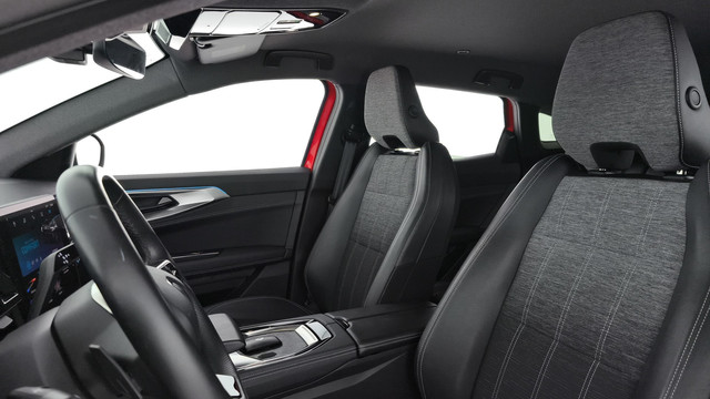 Foto 12 Renault Austral Techno E-Tech Full Hybrid 147 kW (200 CV)