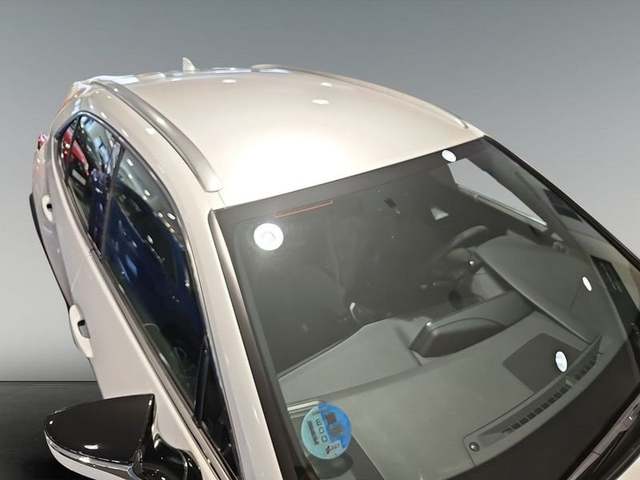 Foto 6 Lexus UX 250h Business 2WD 135 kW (184 CV)