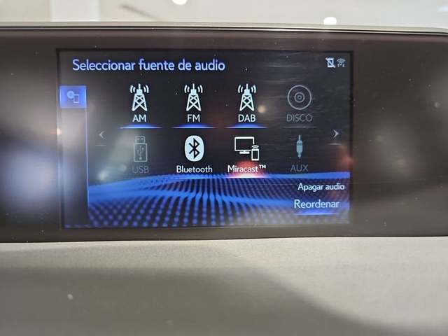 Foto 15 Lexus UX 250h Business 2WD 135 kW (184 CV)