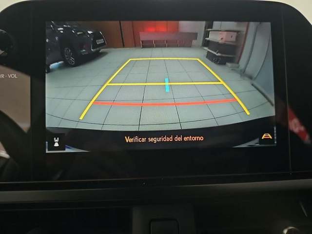 Foto 24 Lexus UX 300h Plus 146 kW (199 CV)