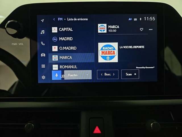 Foto 22 Lexus UX 300h Plus 146 kW (199 CV)