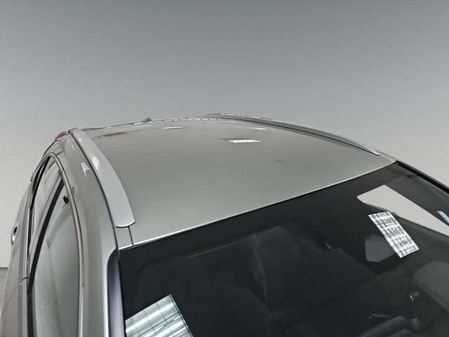 Foto 6 Lexus UX 300h Plus 146 kW (199 CV)