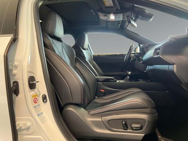 Foto 7 Lexus UX 250h F Sport 135 kW (184 CV)