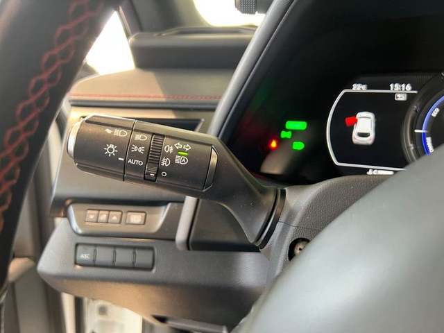 Foto 15 Lexus UX 250h F Sport 135 kW (184 CV)