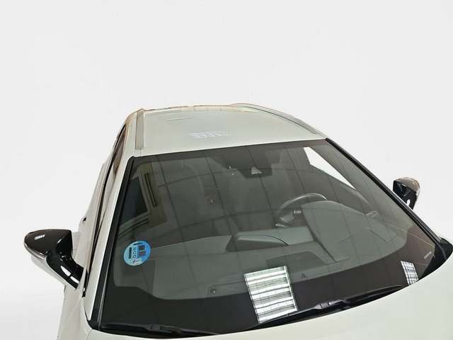 Foto 6 Lexus UX 250h Business 2WD 135 kW (184 CV)