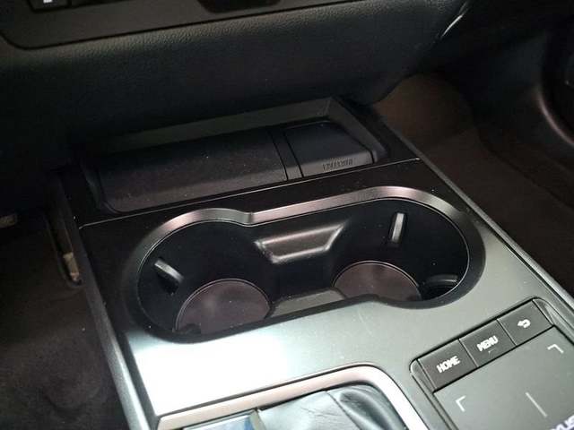 Foto 32 Lexus UX 250h Business 2WD 135 kW (184 CV)