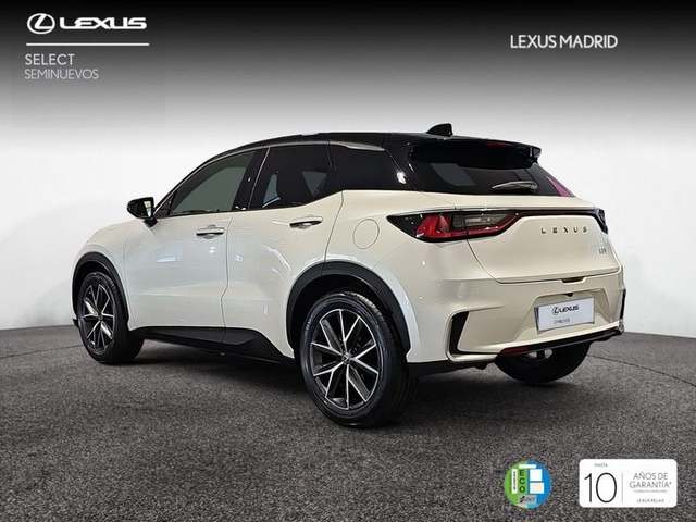 Foto 2 Lexus LBX 1.5 HEV Emotion+ 100 kW (136 CV)