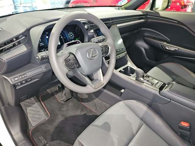 Foto 8 Lexus LBX 1.5 HEV Emotion+ 100 kW (136 CV)