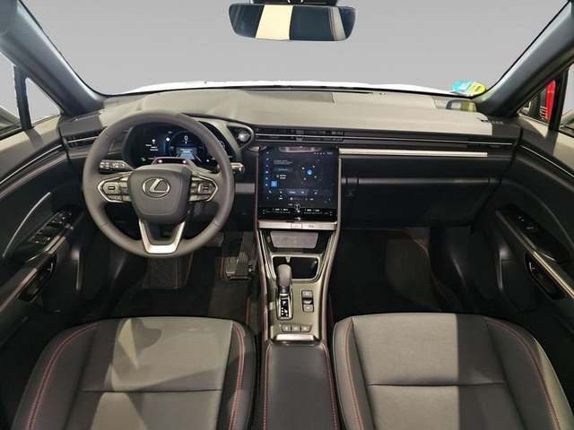 Foto 12 Lexus LBX 1.5 HEV Emotion+ 100 kW (136 CV)