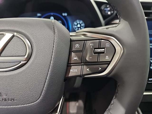 Foto 16 Lexus LBX 1.5 HEV Emotion+ 100 kW (136 CV)