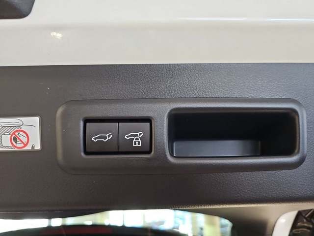 Foto 39 Lexus LBX 1.5 HEV Emotion+ 100 kW (136 CV)