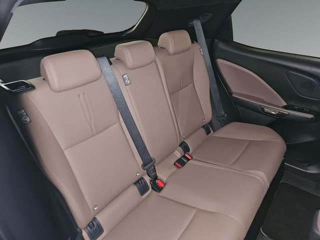 Foto 8 Lexus LBX 1.5 HEV Elegant Plus 100 kW (136 CV)