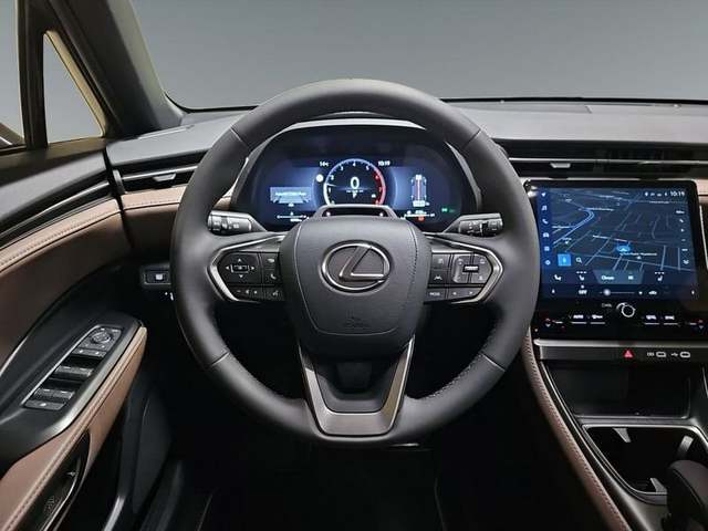 Foto 15 Lexus LBX 1.5 HEV Elegant Plus 100 kW (136 CV)