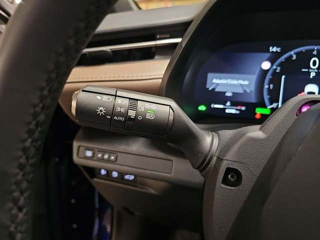 Foto 19 Lexus LBX 1.5 HEV Elegant Plus 100 kW (136 CV)