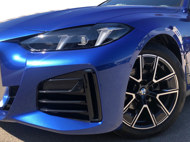 BMW Serie 4 420i Gran Coupe color Azul. Año 2024. 135KW(184CV). Gasolina. En concesionario Vehinter Getafe de Madrid