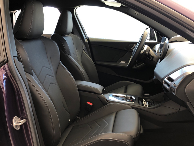BMW Serie 2 220i Gran Coupe color Gris. Año 2024. 125KW(170CV). Gasolina. En concesionario Vehinter Getafe de Madrid