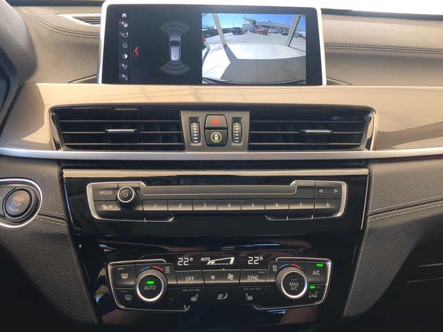 BMW X1 sDrive18d color Negro. Año 2021. 110KW(150CV). Diésel. En concesionario Vehinter Getafe de Madrid