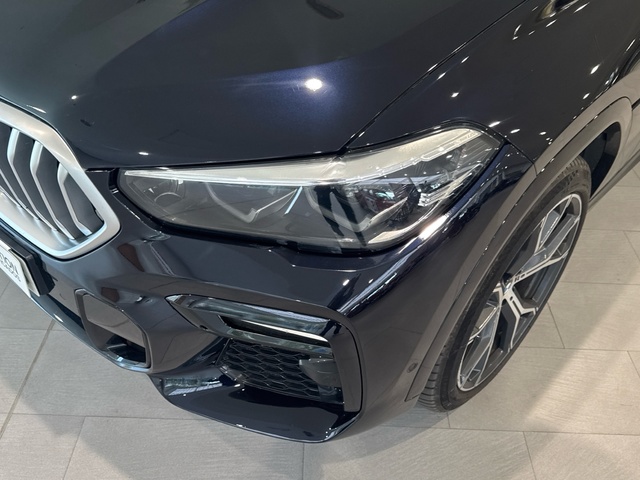 BMW X6 xDrive40d color Negro. Año 2021. 250KW(340CV). Diésel. En concesionario Motor Gorbea de Álava