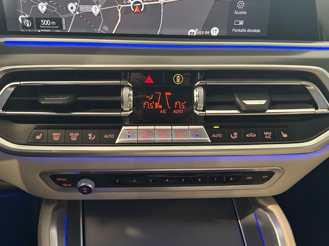 BMW X6 xDrive40d color Negro. Año 2021. 250KW(340CV). Diésel. En concesionario Motor Gorbea de Álava