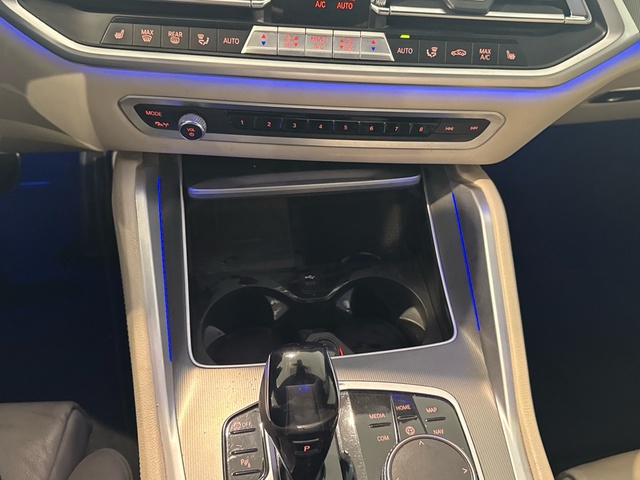 BMW X6 xDrive40d color Negro. Año 2021. 250KW(340CV). Diésel. En concesionario Motor Gorbea de Álava