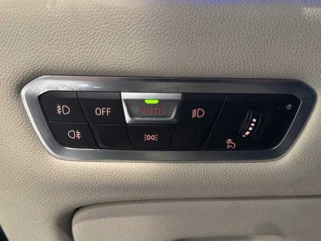 BMW X6 xDrive40d color Negro. Año 2021. 250KW(340CV). Diésel. En concesionario Motor Gorbea de Álava