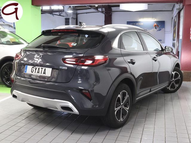 Foto 3 Kia XCeed 1.6 GDi PHEV eDrive 104 kW (141 CV)