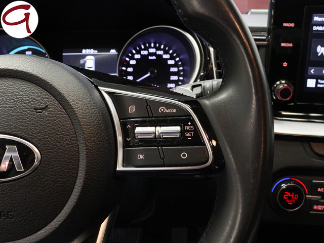 Foto 11 Kia XCeed 1.6 GDi PHEV eDrive 104 kW (141 CV)