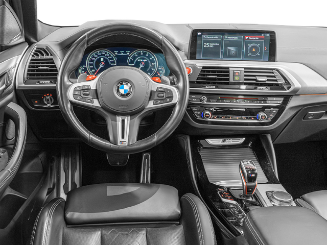 BMW M X3 M color Rojo. Año 2021. 353KW(480CV). Gasolina. En concesionario Caetano Cuzco, Alcalá de Madrid