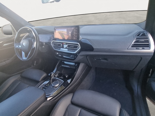 BMW X3 xDrive20d color Gris. Año 2022. 140KW(190CV). Diésel. En concesionario GANDIA Automoviles Fersan, S.A. de Valencia