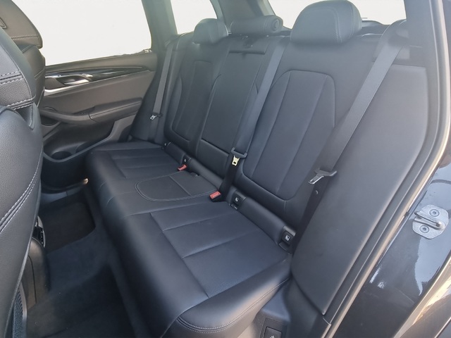 BMW X3 xDrive20d color Gris. Año 2022. 140KW(190CV). Diésel. En concesionario GANDIA Automoviles Fersan, S.A. de Valencia