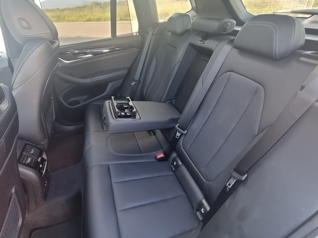 BMW X3 xDrive20d color Gris. Año 2022. 140KW(190CV). Diésel. En concesionario GANDIA Automoviles Fersan, S.A. de Valencia