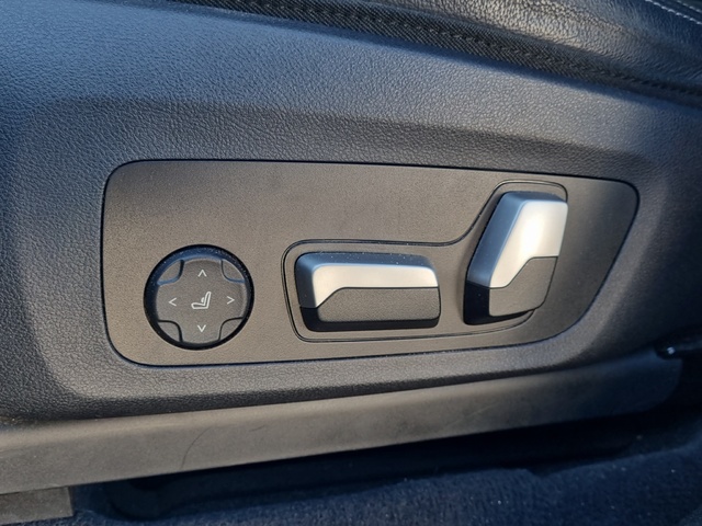 BMW X3 xDrive20d color Gris. Año 2022. 140KW(190CV). Diésel. En concesionario GANDIA Automoviles Fersan, S.A. de Valencia