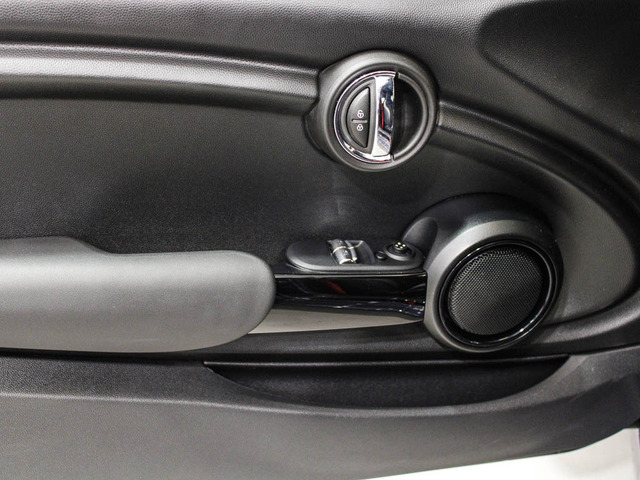 fotoG 21 del MINI MINI 3 Puertas John Cooper Works GP 225 kW (306 CV) 306cv Gasolina del 2020 en Barcelona