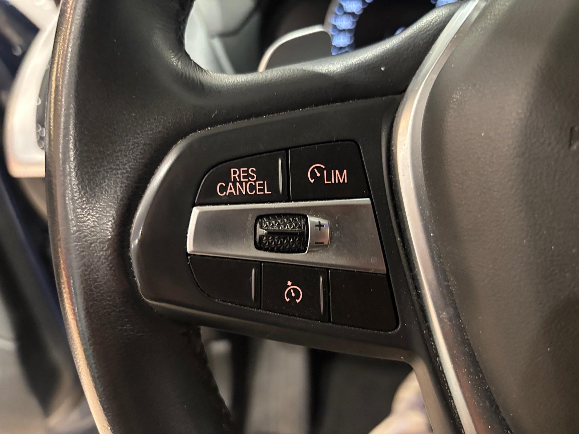 BMW X4 xDrive20d color Azul. Año 2021. 140KW(190CV). Diésel. En concesionario Automotor Costa, S.L.U. de Almería