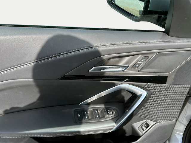 BMW X1 sDrive20i color Gris Plata. Año 2024. 125KW(170CV). Gasolina. En concesionario San Pablo Motor | Su Eminencia de Sevilla