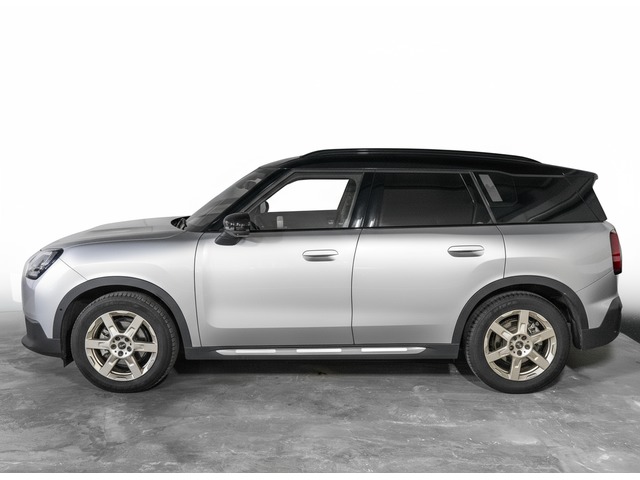 fotoG 2 del MINI MINI Countryman D 120 kW (163 CV) 163cv Diésel del 2025 en Madrid