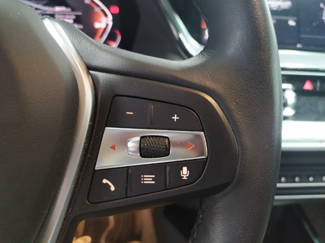 BMW Serie 2 218i Gran Coupe color Blanco. Año 2022. 103KW(140CV). Gasolina. En concesionario Hispamovil Elche de Alicante