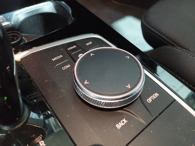 BMW Serie 2 218i Gran Coupe color Blanco. Año 2022. 103KW(140CV). Gasolina. En concesionario Hispamovil Elche de Alicante