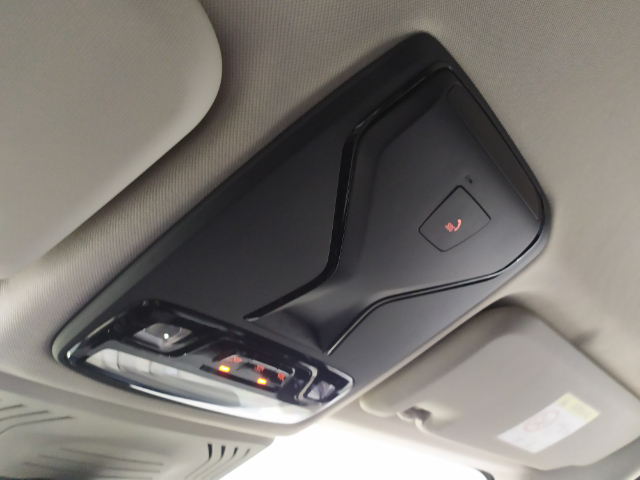 BMW X3 sDrive18d color Blanco. Año 2022. 110KW(150CV). Diésel. En concesionario Hispamovil Elche de Alicante