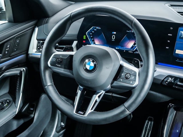 BMW X1 sDrive20d color Gris Plata. Año 2024. 120KW(163CV). Diésel. En concesionario Oliva Motor Tarragona de Tarragona