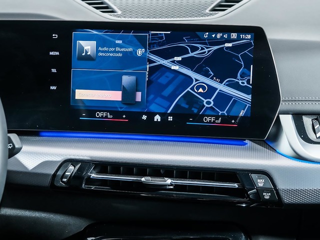 BMW X1 sDrive20d color Gris Plata. Año 2024. 120KW(163CV). Diésel. En concesionario Oliva Motor Tarragona de Tarragona